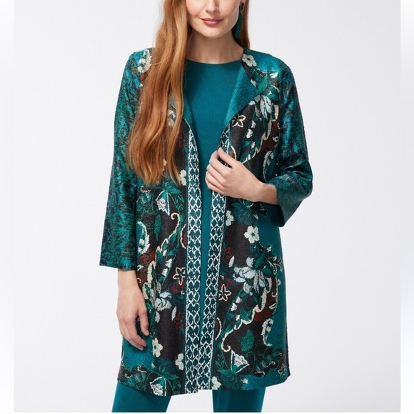 Chico’s Travelers Collection Mixed Print Crushed Jacket With Hook Closure Size L - Picture 8 of 16